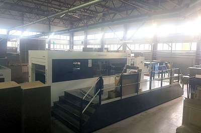 Запуск автоматической плоской высечки Dayan BHT 1650 Запуск автоматической плоской высечки Dayan BHT 1650